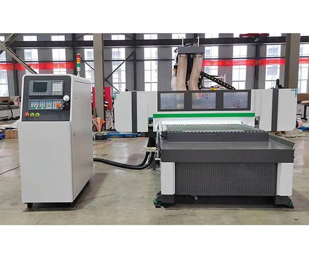Tsurugi Best Atc Wood Cnc Router Nested Based CNC Router for Cabinet Furniture Making