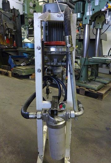 Gebraucht Kühlmittel - Ölpumpe Hydraulikpumpe