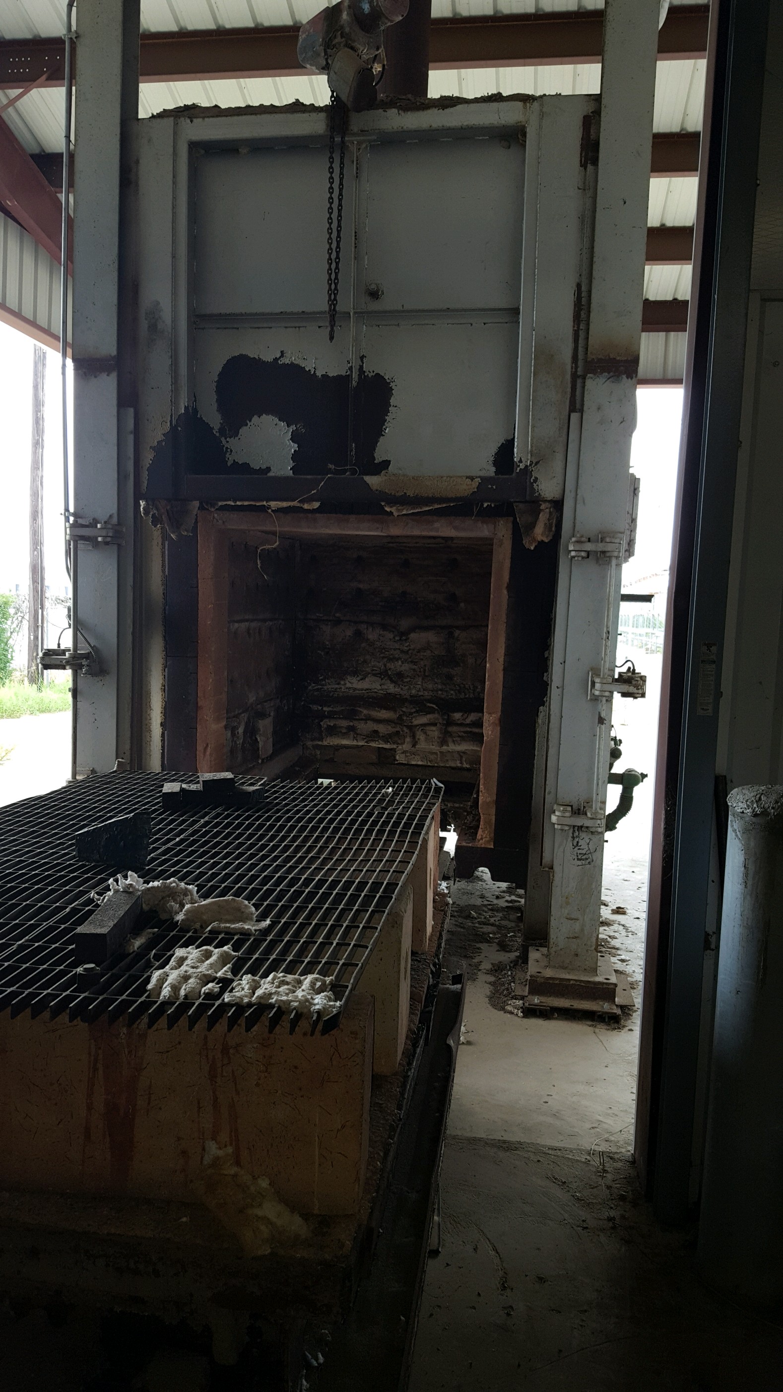 Used MAXON FURNACE INSIDE