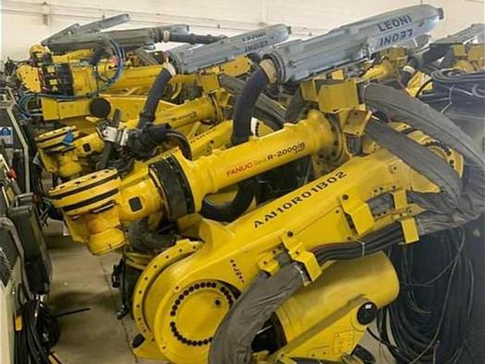 Used FANUC ROBOT LIQUIDATION SALE R2000iB/210F ROBOTS WITH R30iA CONTROLLERS (400) LOW HOUR UNITS AVAILABLE