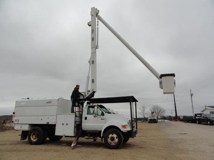 Used 2011 ALTEC LRV55