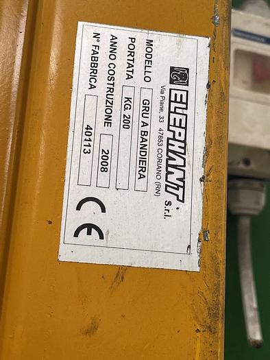 Usato GRU A BANDIERA ELEPHANT (con piattaforma)