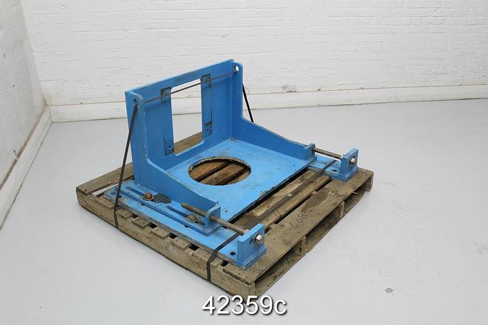 Used Voith 31 Centriscreen Shovel Motor Mount #42359
