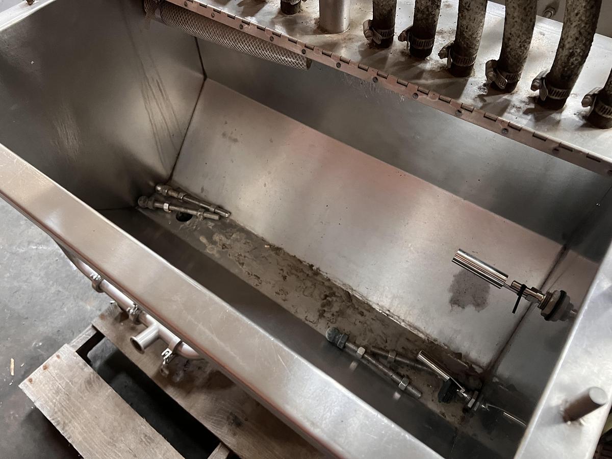PRESSURE FILLER