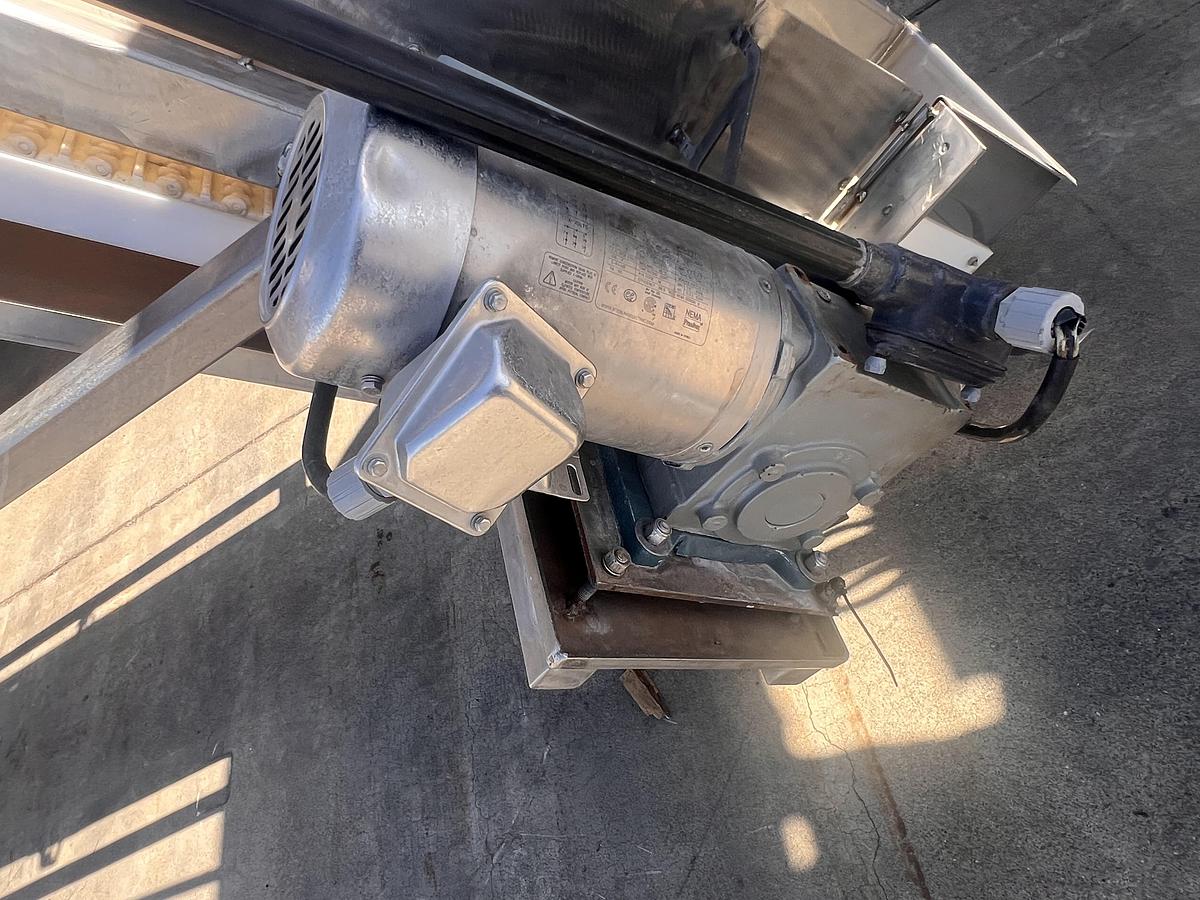 Used 8” wide x 20’ tall stainless steel gooseneck style flighted belt elevator