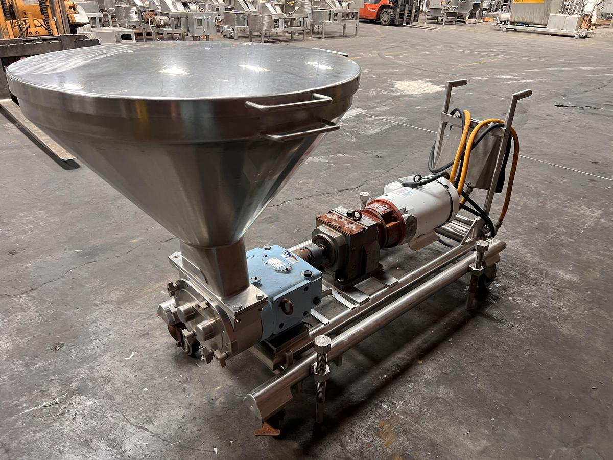 Used Waukesha model 134-U1 positive displacement pump