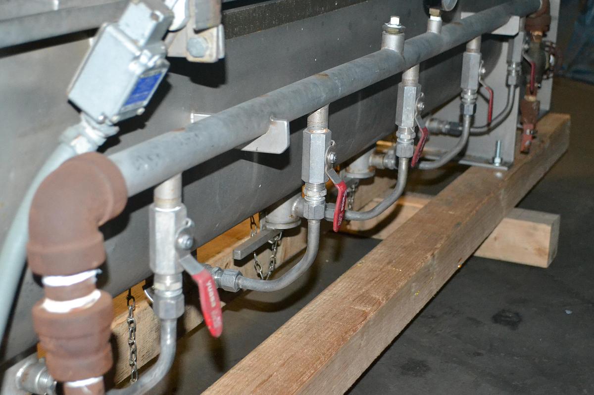  CUSTOM STAINLESS EQUIPMENT COMPANY 