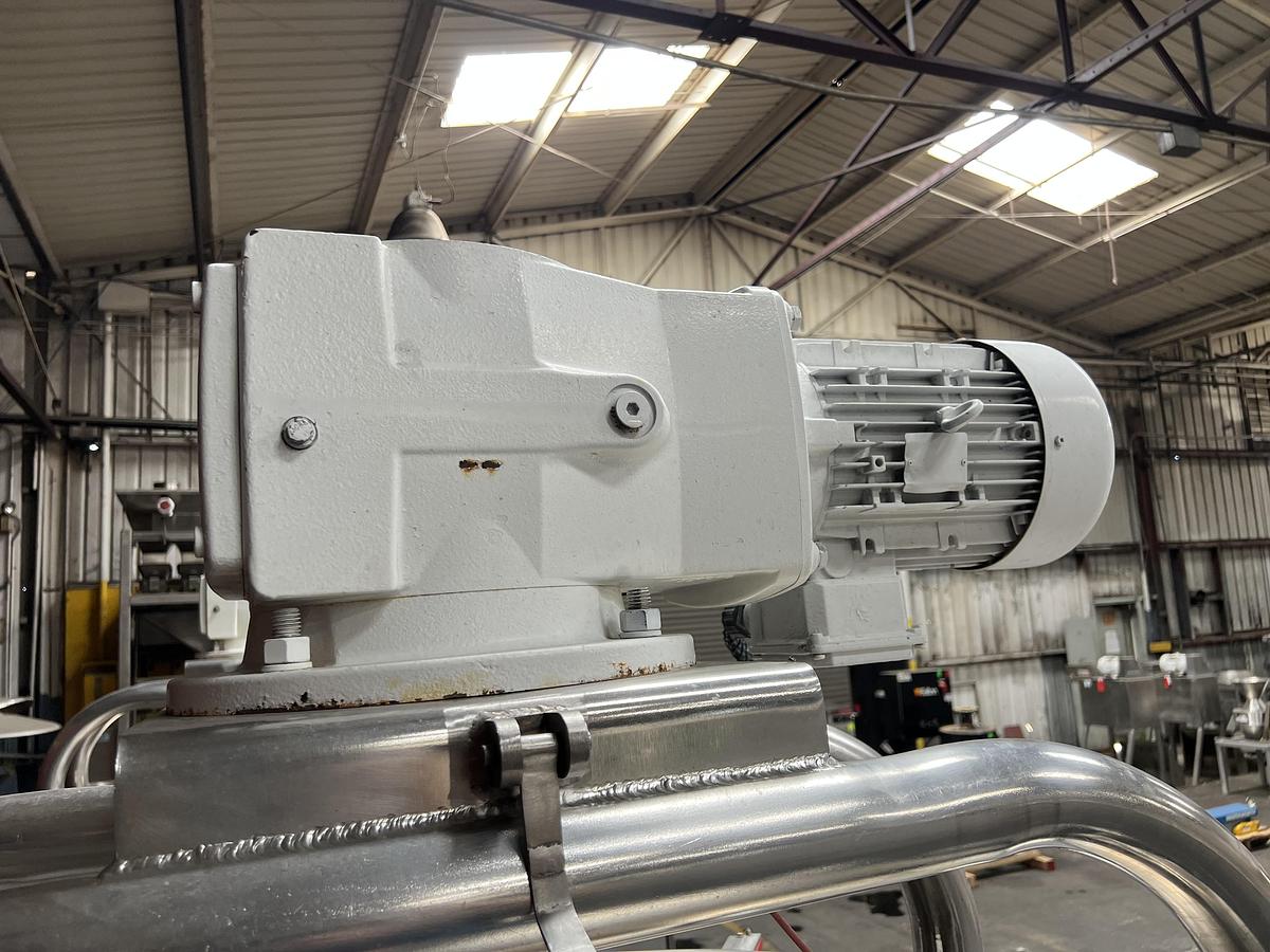Used DCI 300 gallon single shell vertical Dynamixer