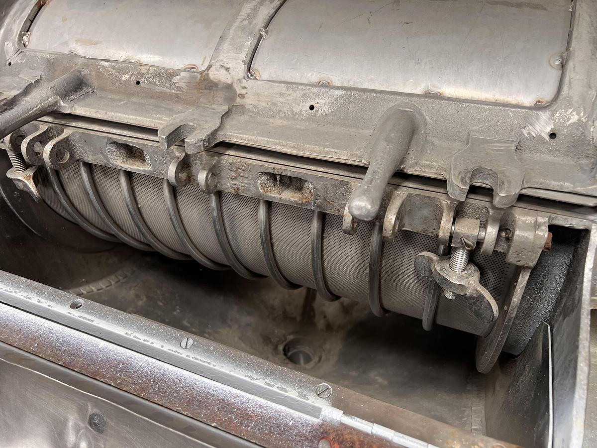 Used FMC model 50 pulper