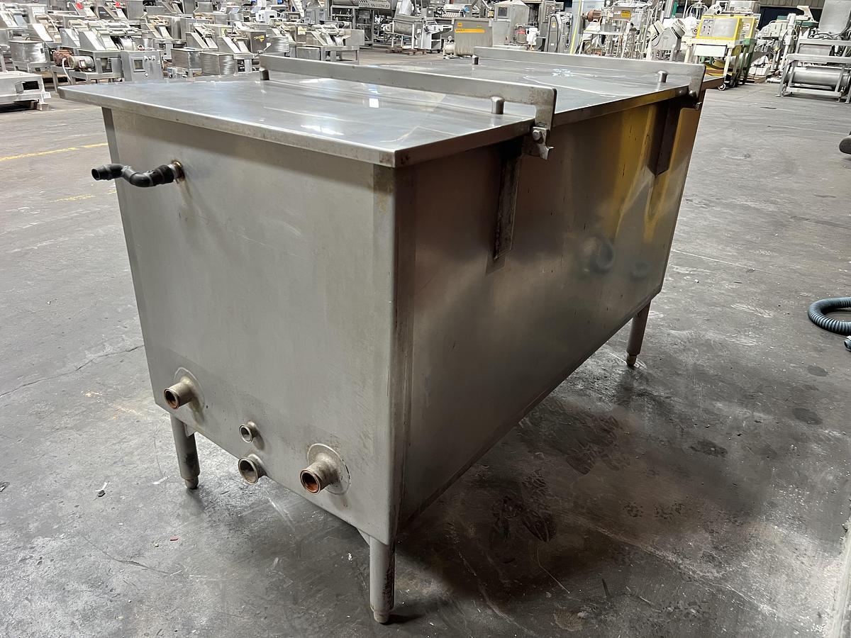 Used Chester-Jensen model XP-1 350 gallon stainless steel rectangular cooking and cooling tank with two removable baskets