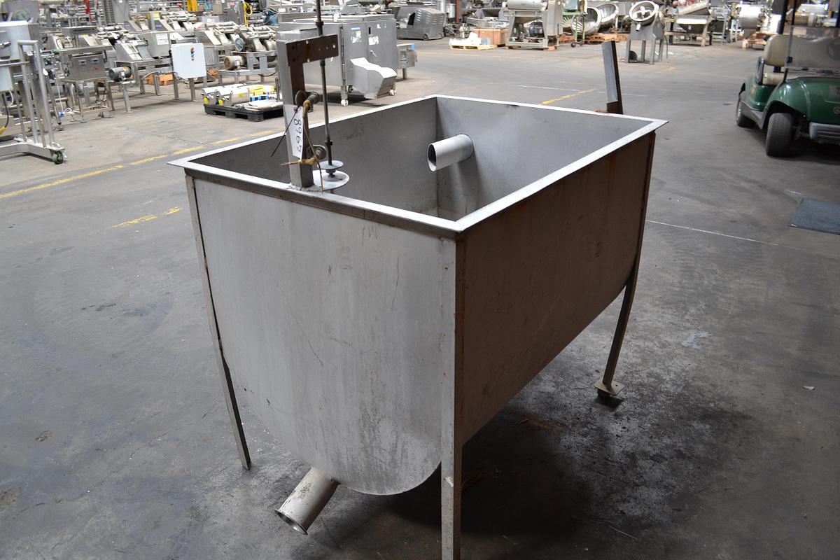 STAINLESS STEEL TANK