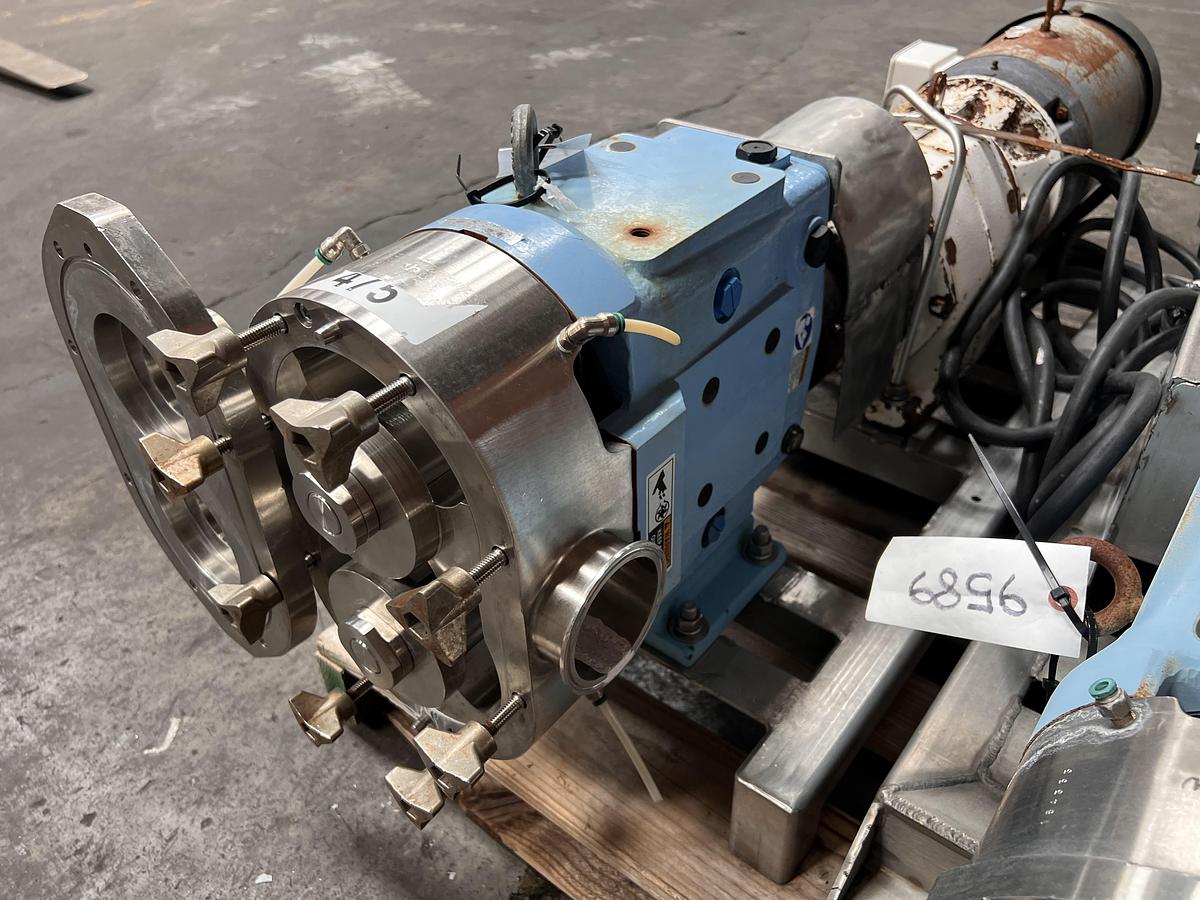 Used Waukesha model 130-U1 positive displacement pump