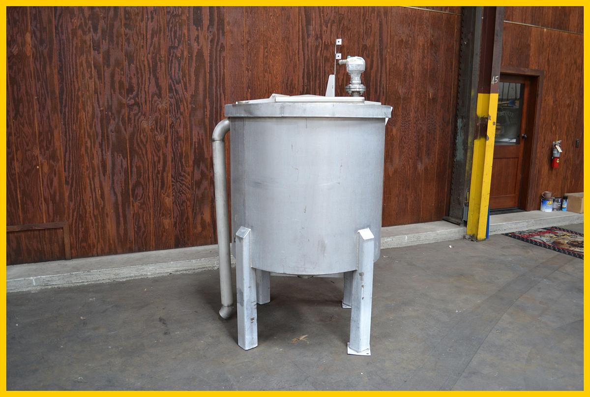  STAINLESS STEEL TANK 