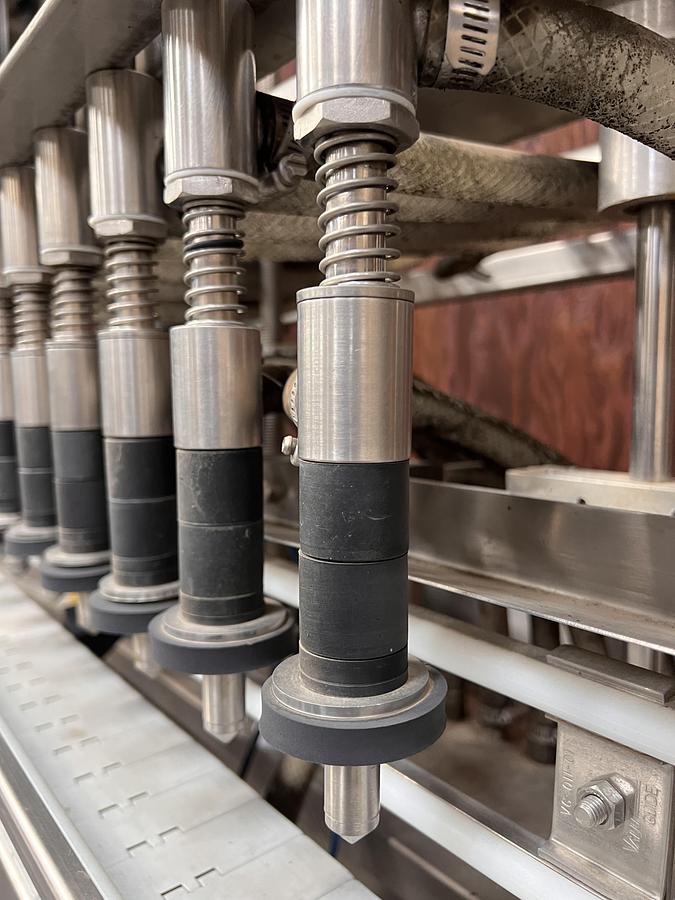 PRESSURE FILLER