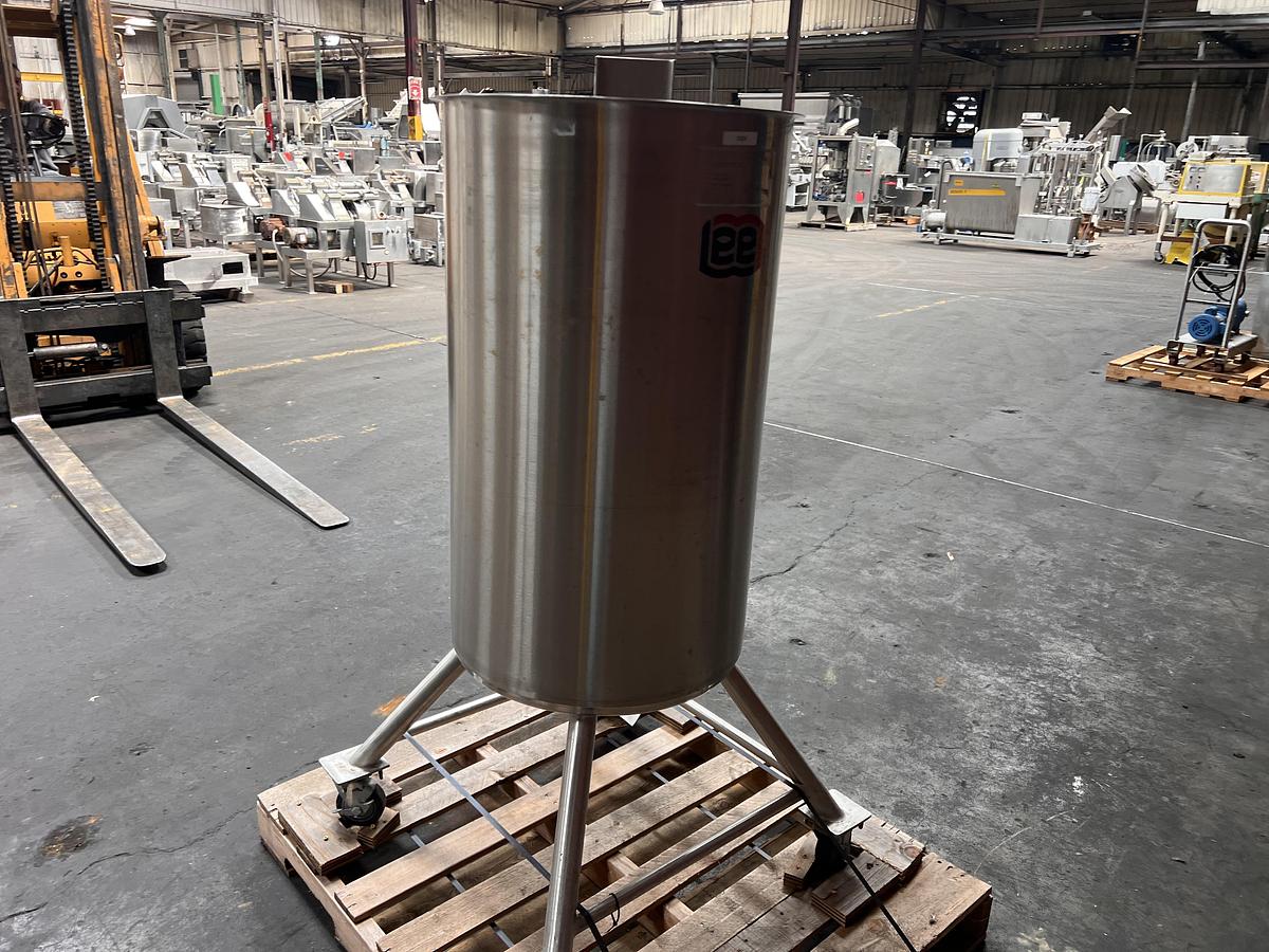 Used Lee 60 gallon stainless steel vertical tank