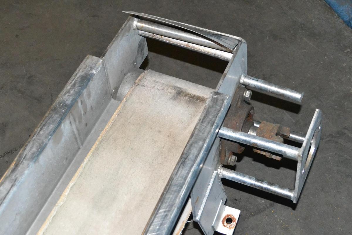 CONVEYOR