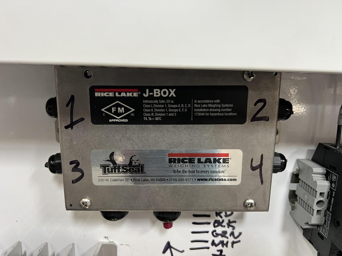 Used DCI 300 gallon single shell vertical Dynamixer