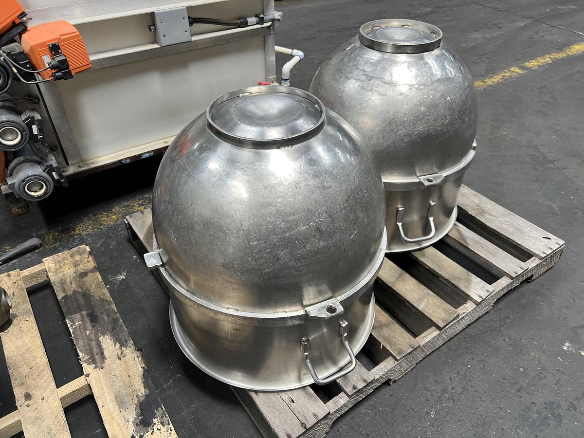 Used Hobart model V-1401 planetary mixer