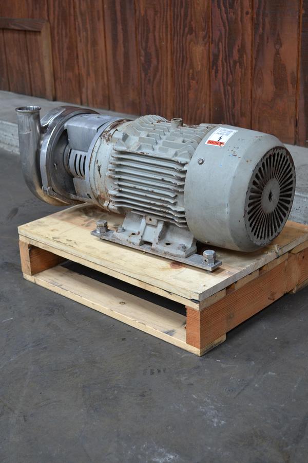 CENTRIFUGAL PUMP