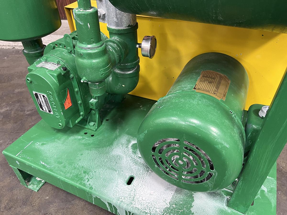  VAC-U-MAX 