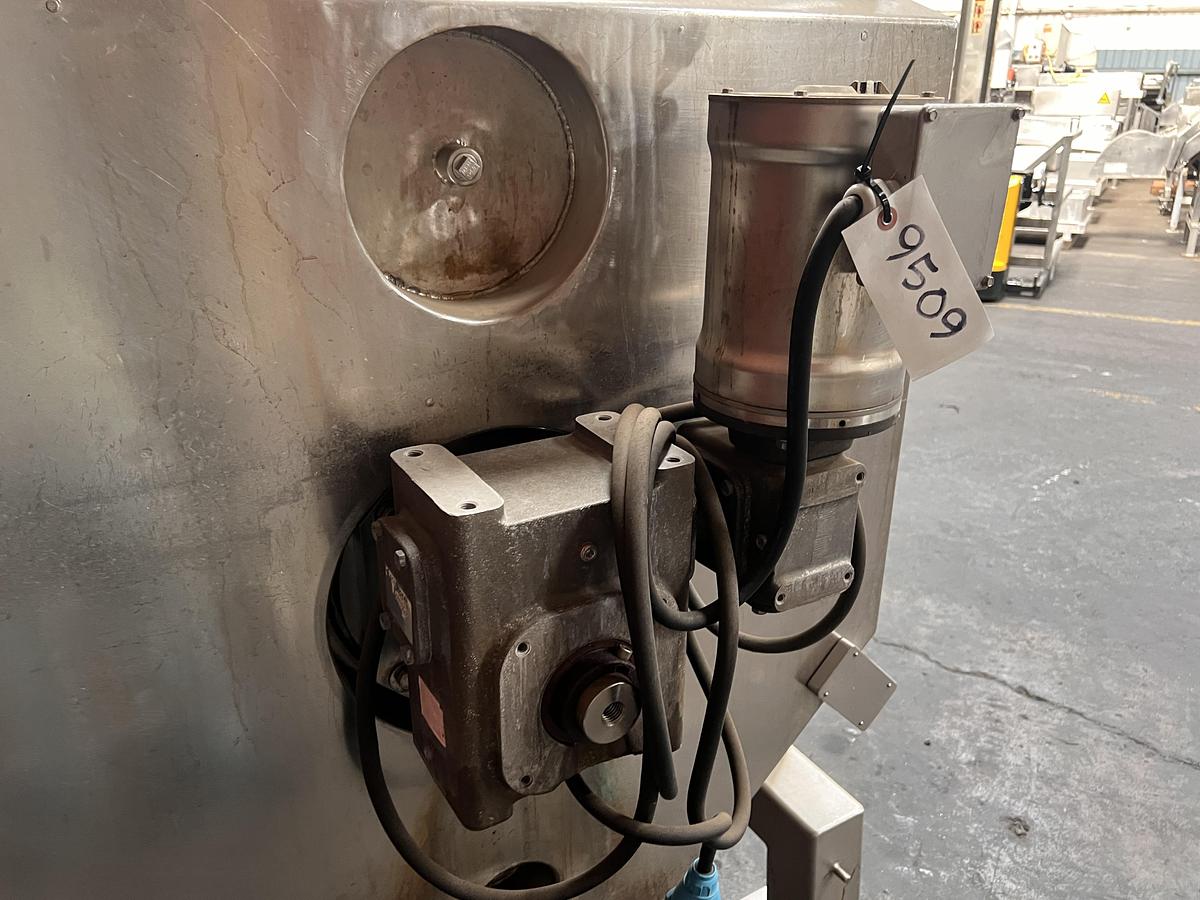 Used 40 cubic foot stainless steel paddle mixer