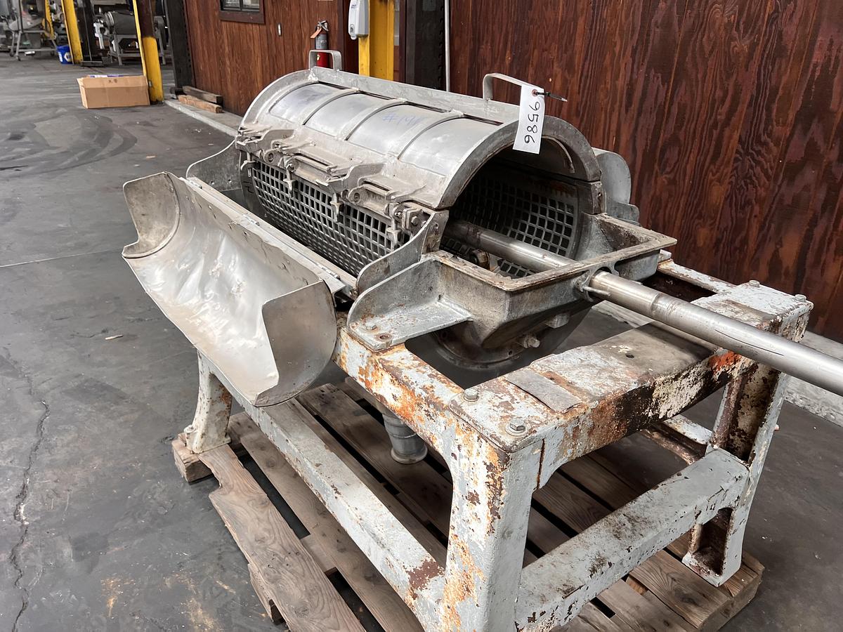 Used FMC model 100 pulper