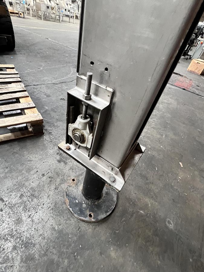  MAGNETIC ELEVATOR 