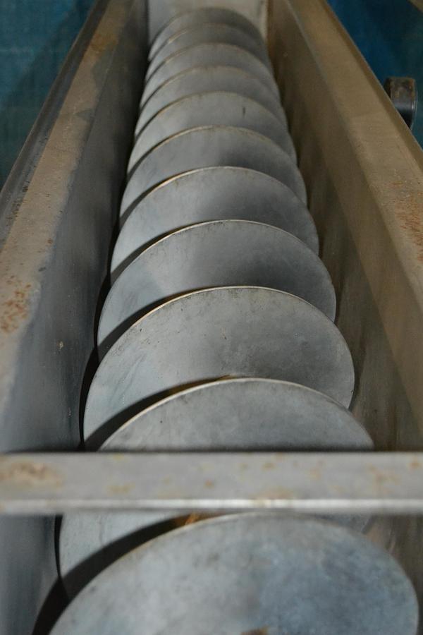 CUSTOM STAINLESS EQUIPMENT COMPANY 