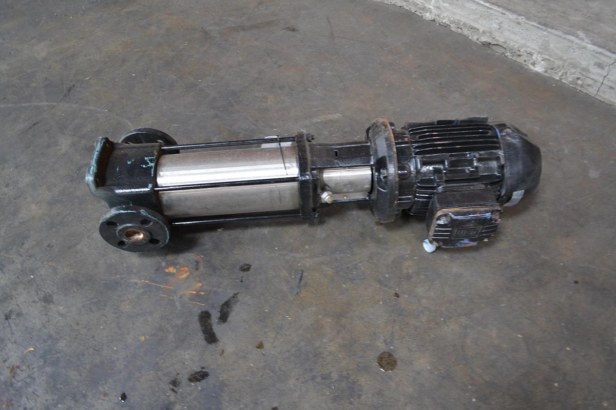 GRUNDFOS 
