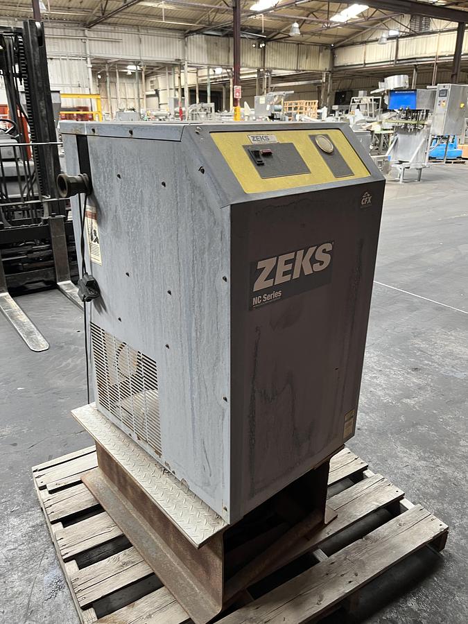  ZEKS 