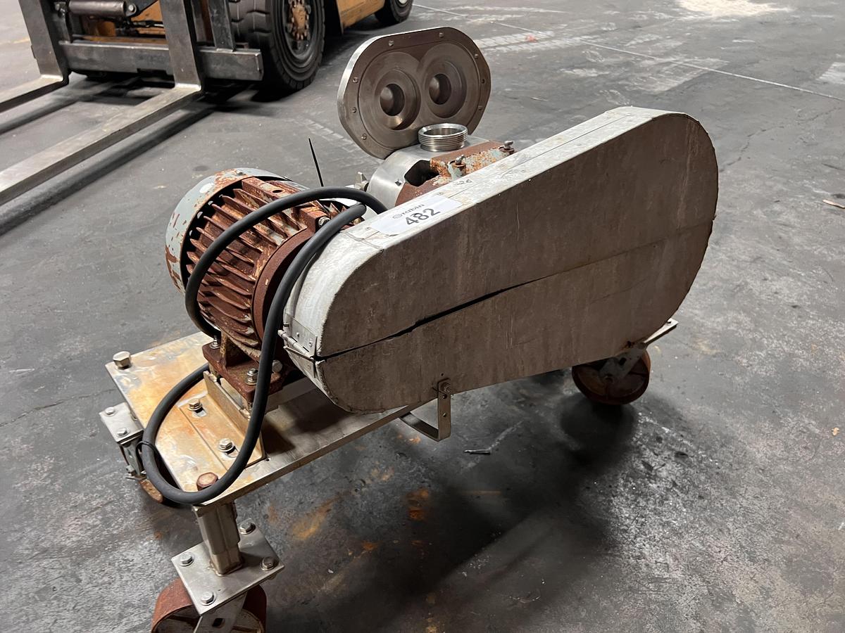 Used Waukesha model 130-U1 positive displacement pump