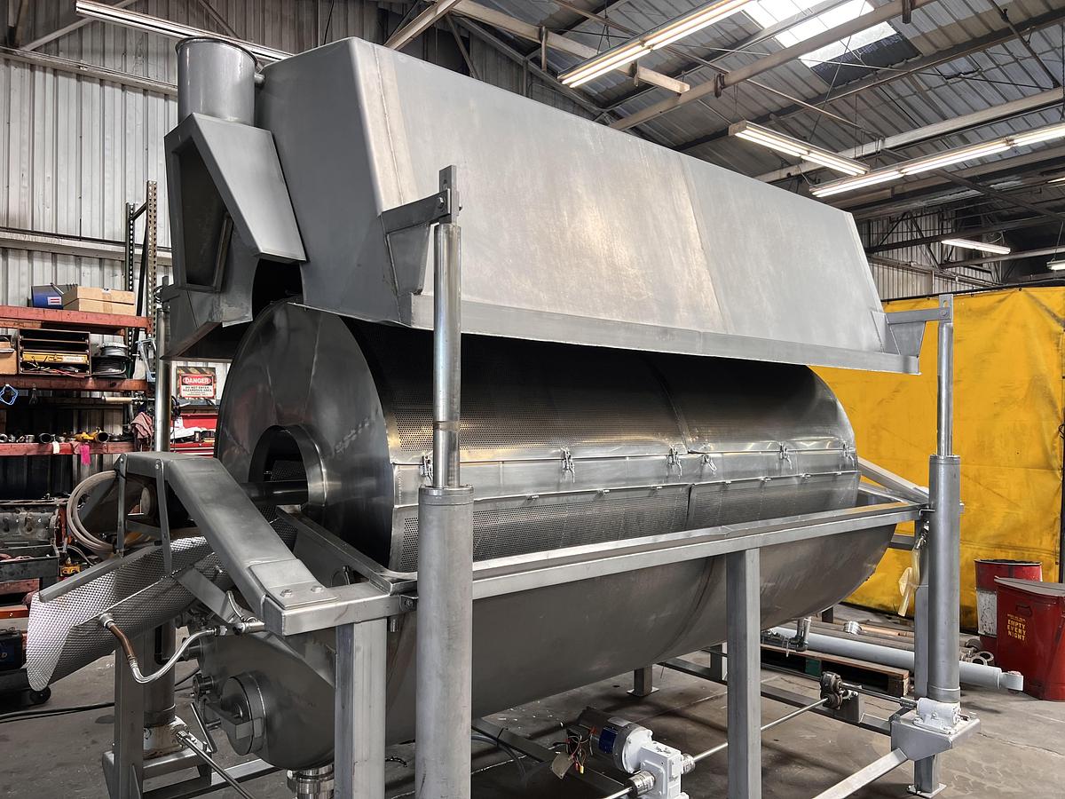 Used Hughes 48" diameter x 8' long stainless steel hot water rotary blancher