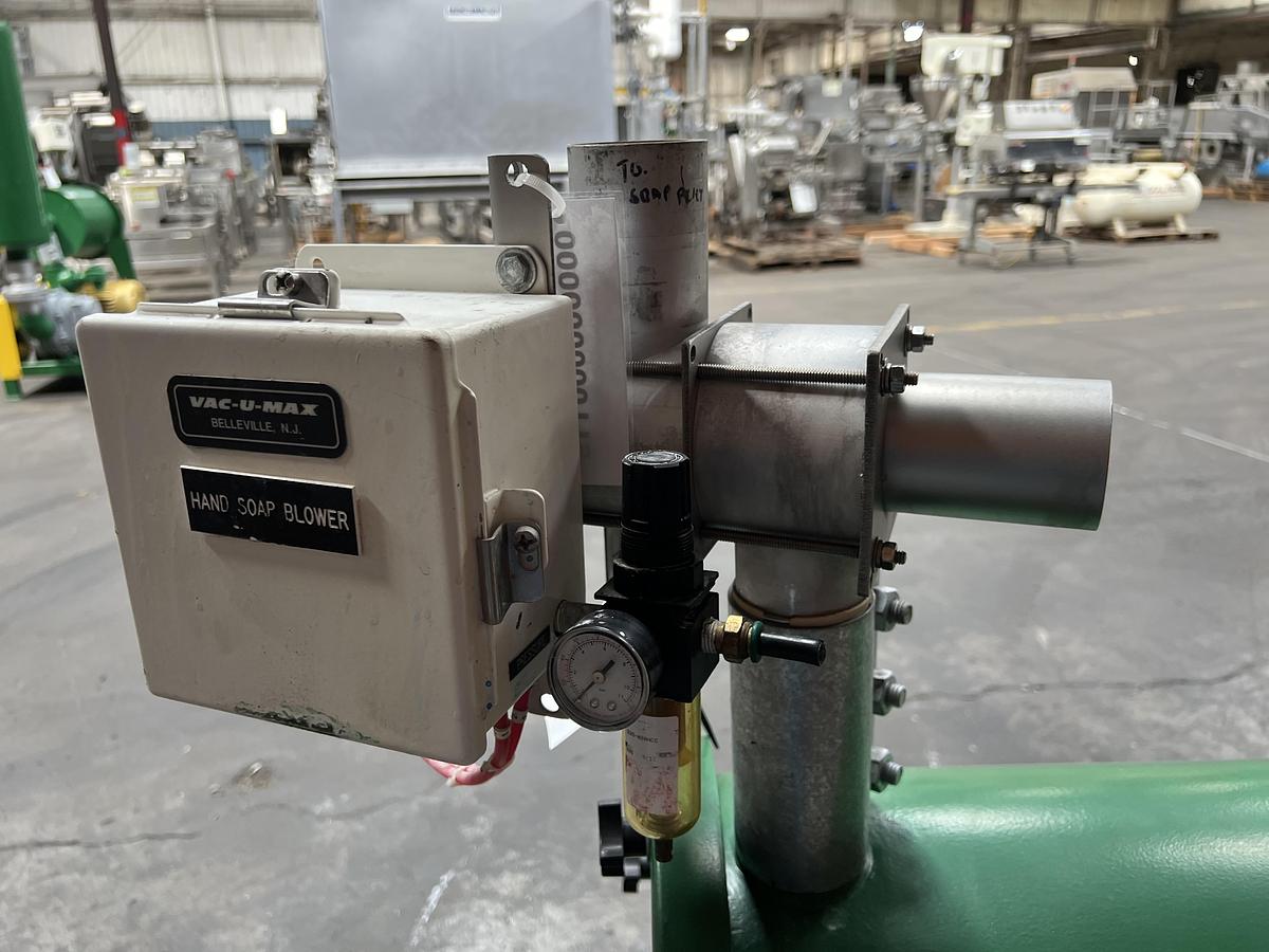 VAC-U-MAX 