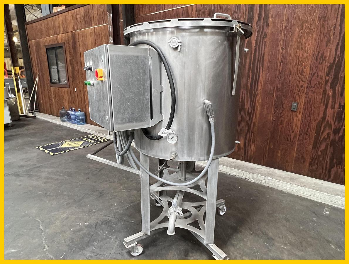  STAINLESS STEEL TANK 