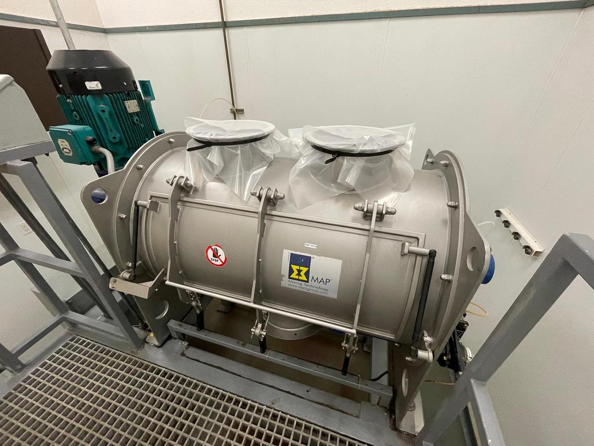 Used Wam type WBH horizontal single shaft batch mixer