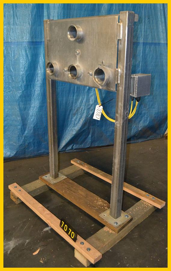  PIPE MANIFOLD 