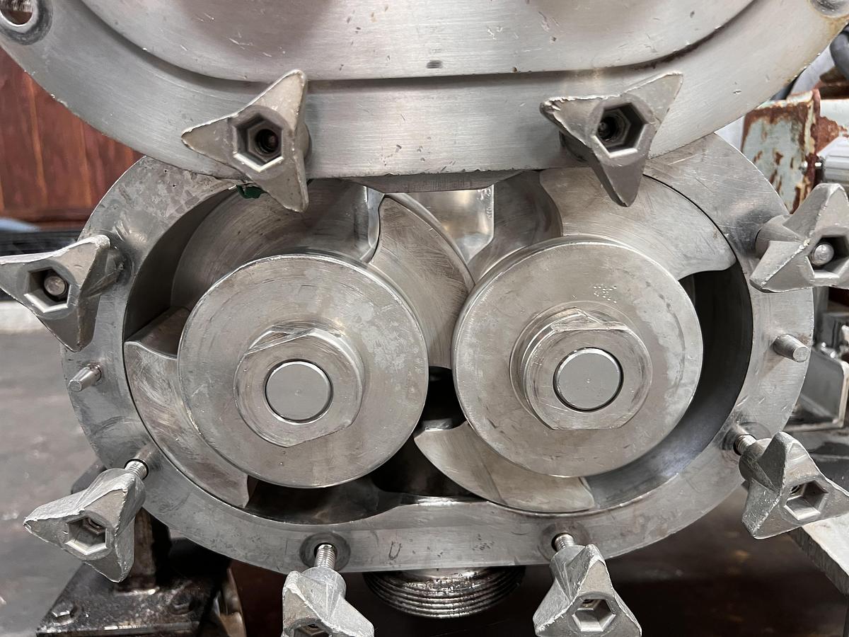 Used Waukesha model 130-U1 positive displacement pump