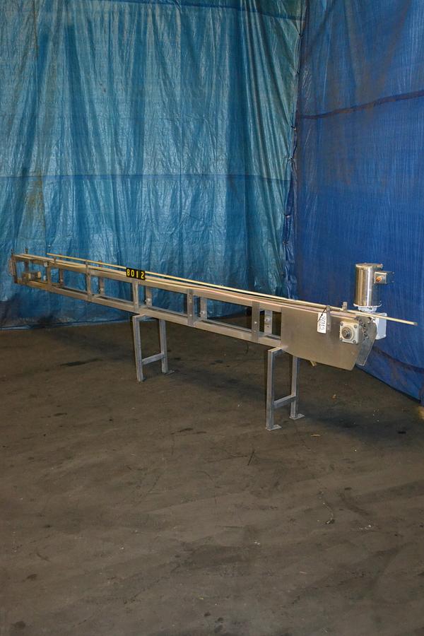TABLE TOP CONVEYOR