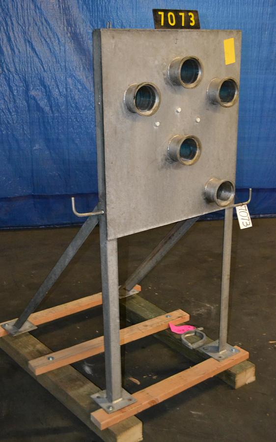 PIPE MANIFOLD