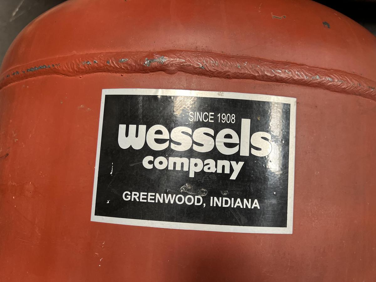 Used Wessels Company model L-300 vertical air receiver
