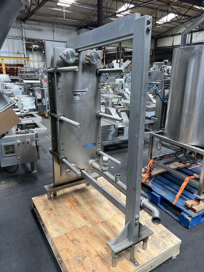 Used Cherry-Burrell ‘Thermaflex’ model 435S-BL plate and frame heat exchanger