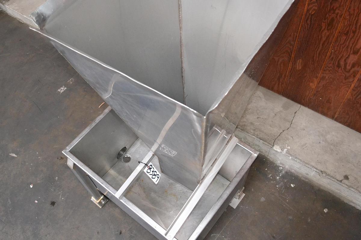  STAINLESS STEEL TANK 
