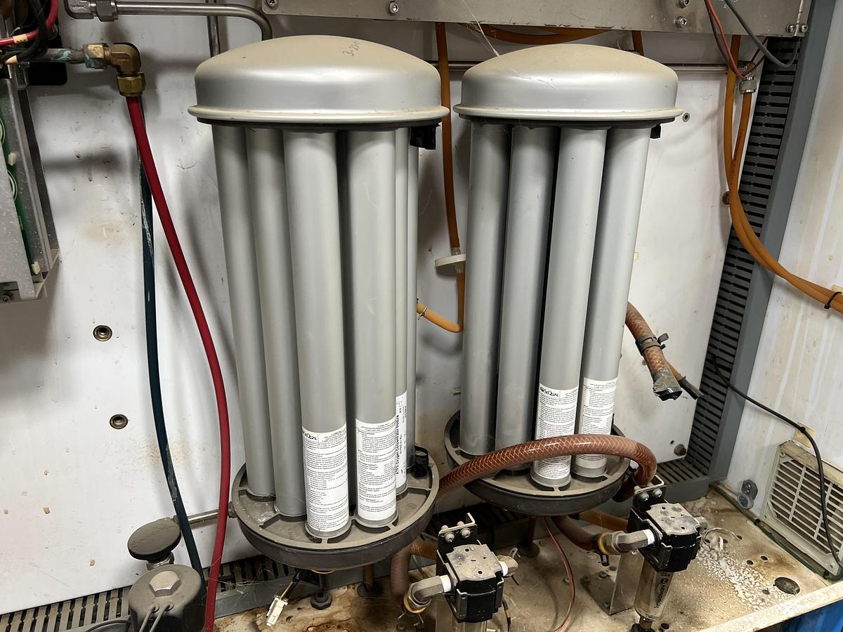 Used Ozone International model C-1000 ozone generator