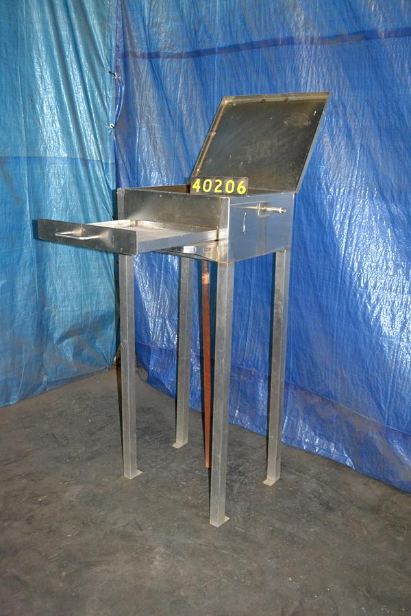  STAINLESS STEEL 