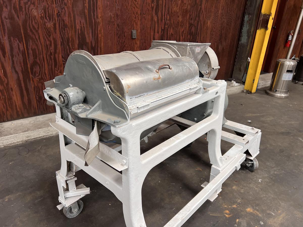 Used FMC model 50 pulper