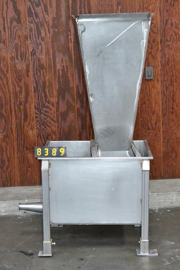  STAINLESS STEEL TANK 