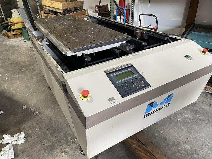 Used 1997 Haas VF4 Machining Center with Midaco Pallet Shuttle