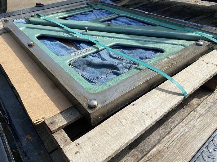 Used Taft Pierce 24" x 2" x 40" Precise Measuring Irons Model: 9202