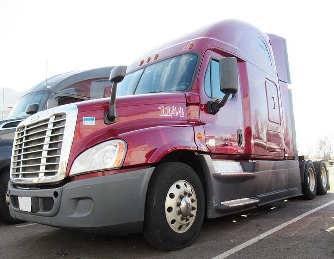 Used 2014 FREIGHTLINER CASCADIA EVOLUTION 125