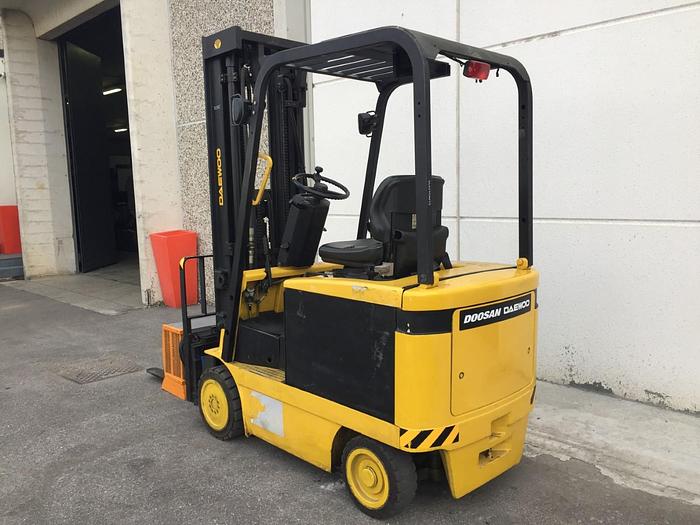 Usato 2002 DAEWOO DOOSAN BC 20S